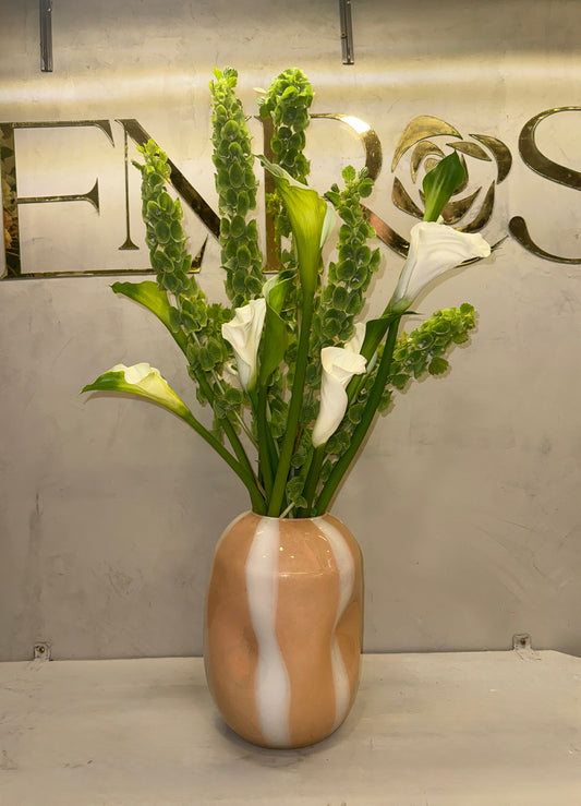 Arranjo Elegante com Flores Naturais e Vaso Exclusivo