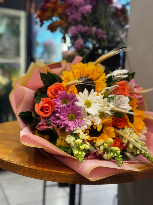 Bouquet de Girassol e Flores Coloridas