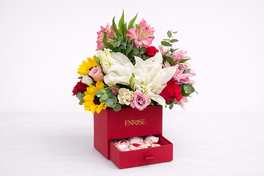 Caixa Floral Colorida com Girassol e Chocolates
