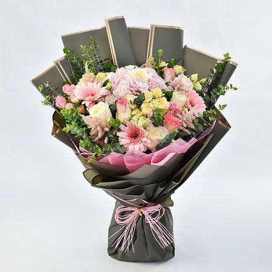 Luxurious Bouquet of Assorted Flowers