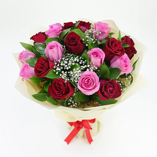 Exclusive: Bouquet of 18 red and pink roses