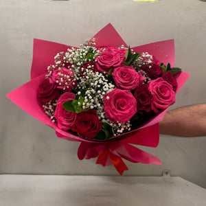 Buquê Colorido com 24 Rosas