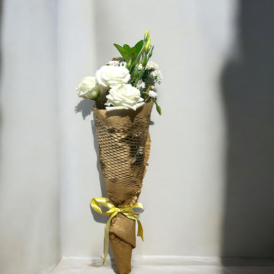 Buquê de Lisianthus Branco - Sofisticação e Pureza da ENROSE