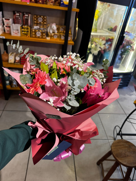 Buquê em tons de rosa