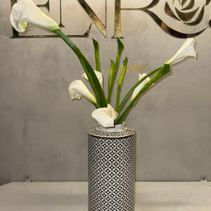 Copo-de-Leite com Vaso de Porcelana