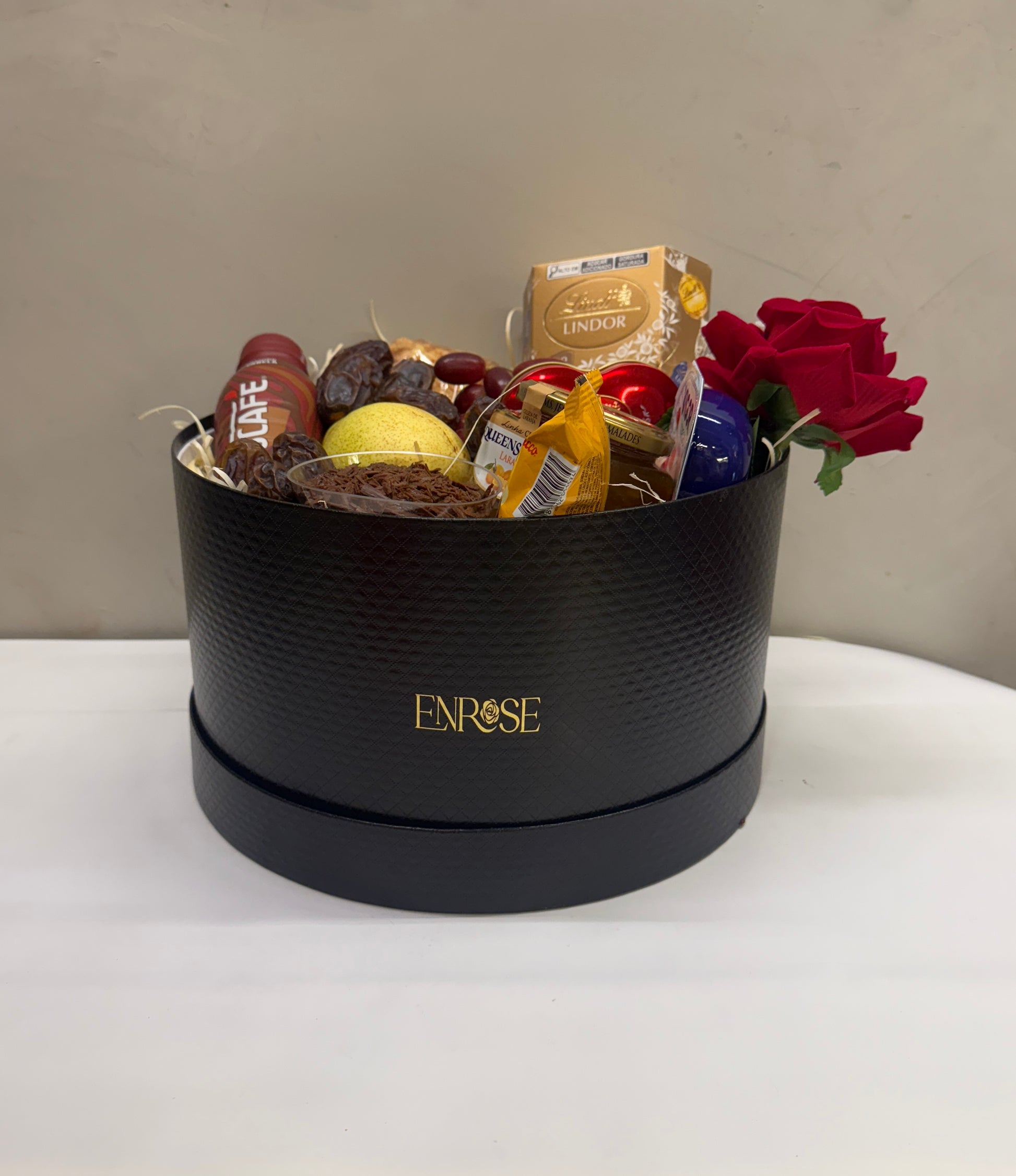 Cesta de Café da Manhã Black Elegance ENROSE