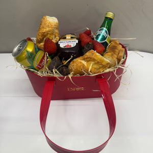 Cesta de Café da Manhã Luxo Vermelha ENROSE