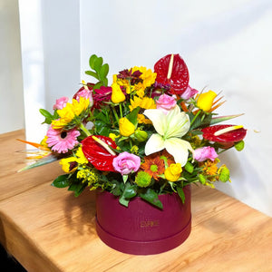 Arranjo Exuberante em Caixa Exclusiva ENROSE – 70cm de Largura