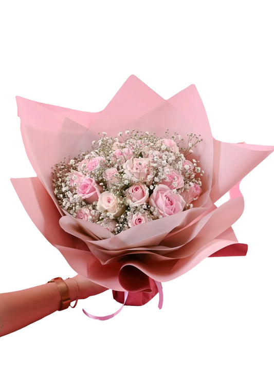 Buquê Beleza em Flor com 24 Rosas
