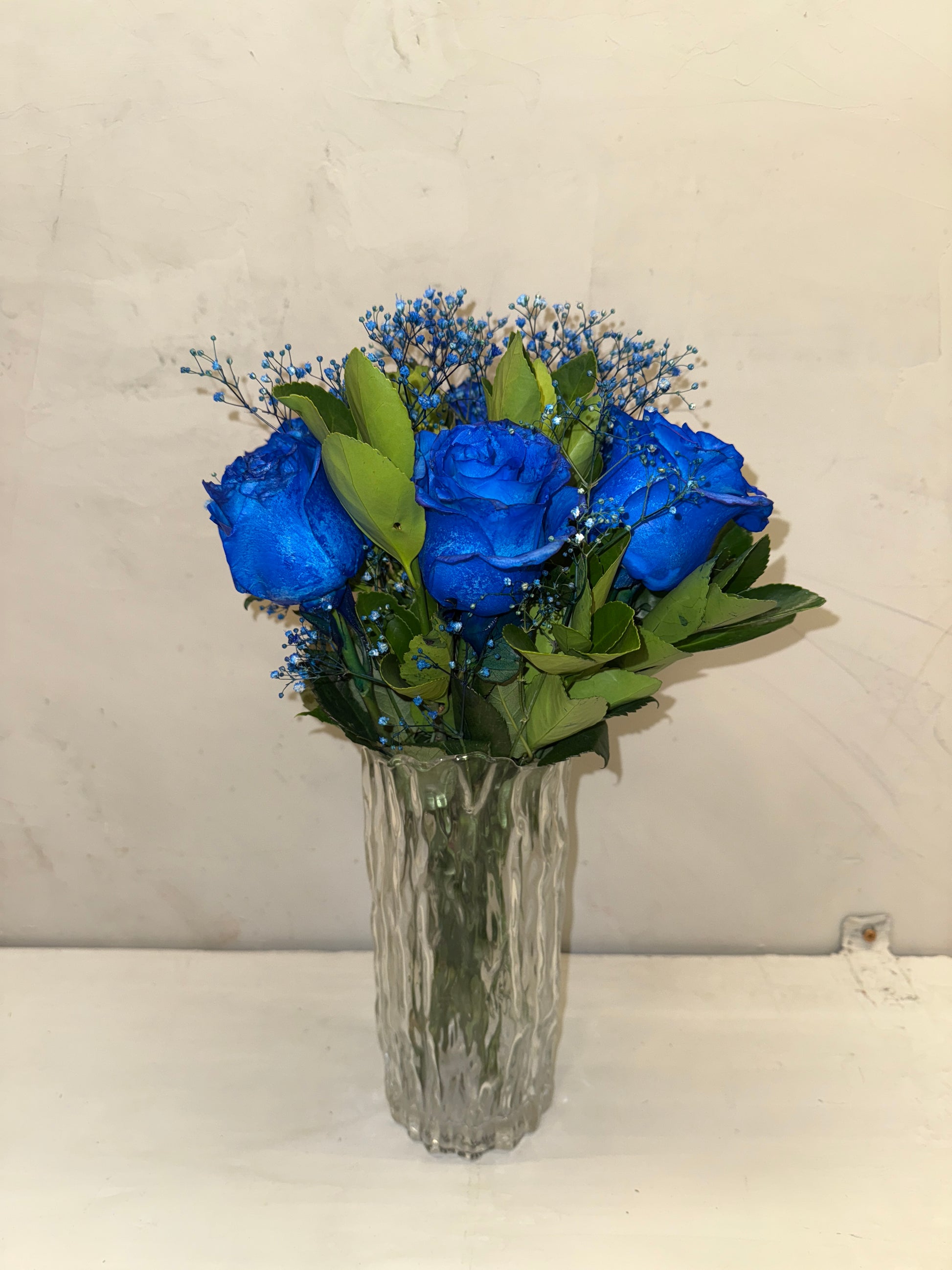Arranjo Masculino azul com vaso vidro