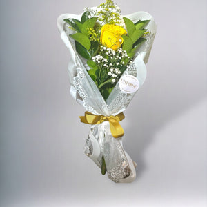 Buquê de Rosa com uma flor