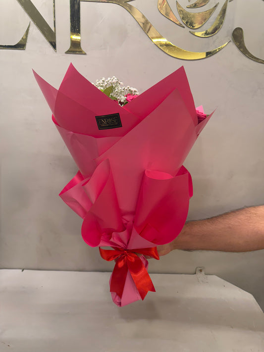 Buquê Colorido com 24 Rosas
