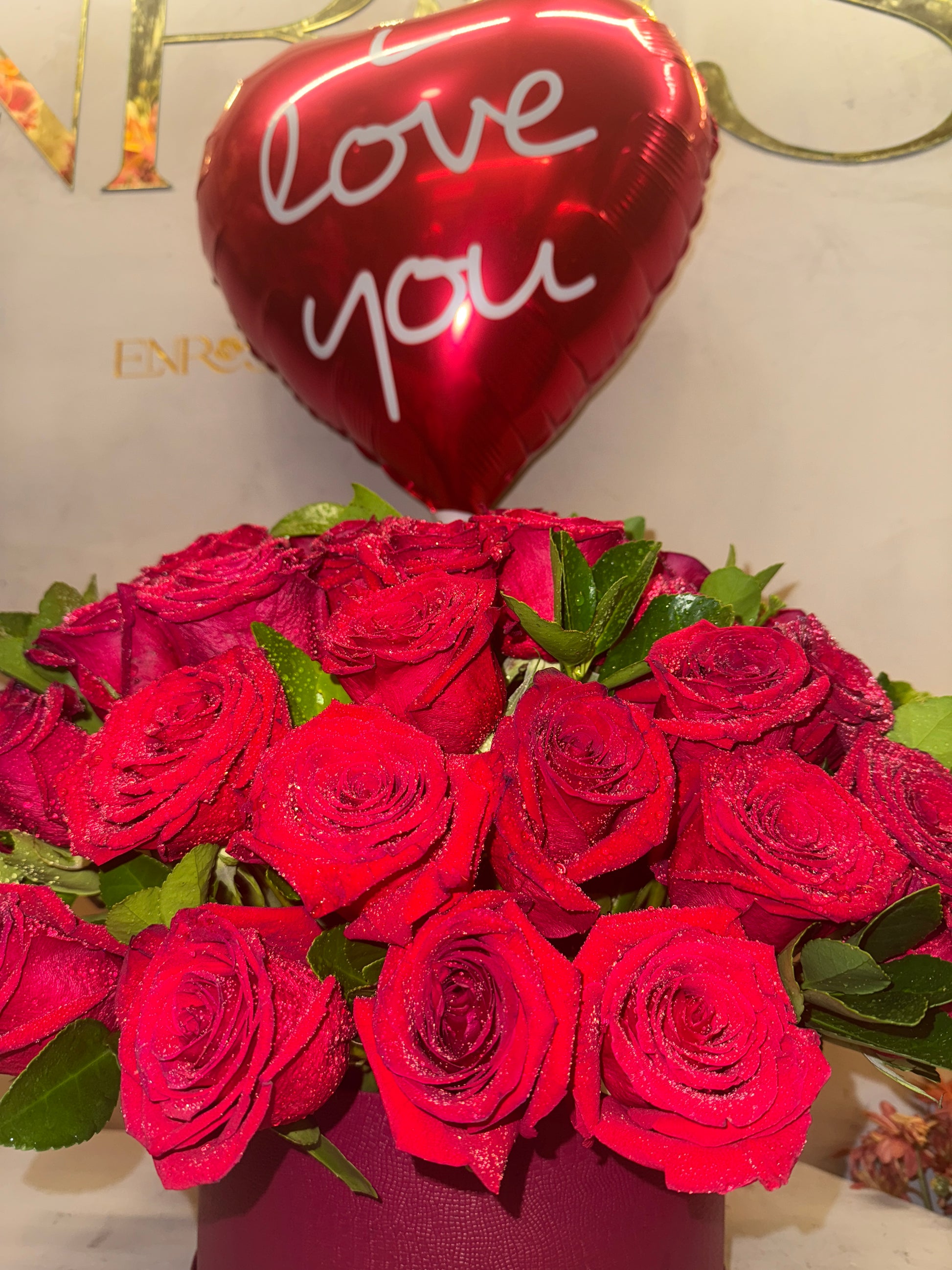 Paixão em Rosas – 40 Rosas Vermelhas