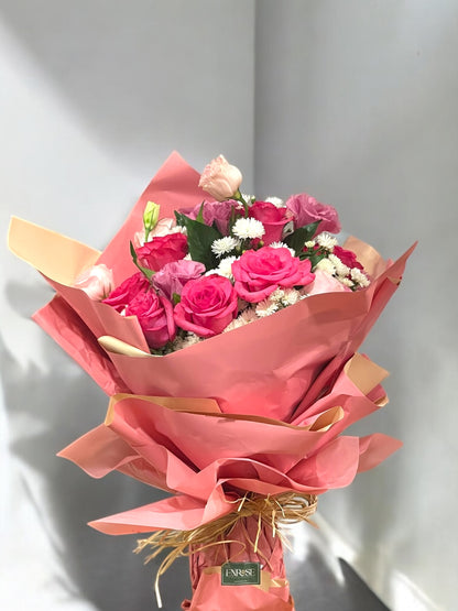 Buquê Rosa Elegante com Rosas, Lisianthus e Áster | ENROSE São Paulo