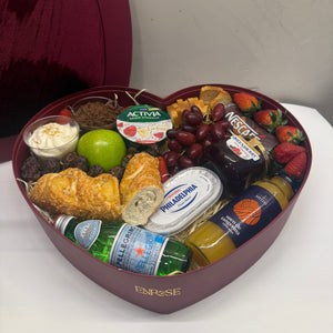 Cesta de Café da Manhã Coração ENROSE